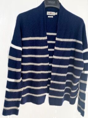 Vineyard Vines Cashmere Blue and White Striped Sweater Size S